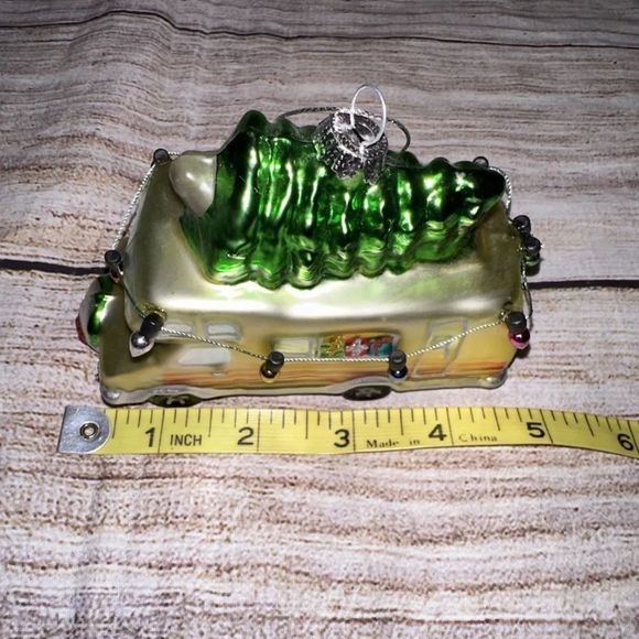 Camper with Christmas Tree on Top Figurine Ornament 4 .5 inches Vacation Holiday - Picture 8 of 8